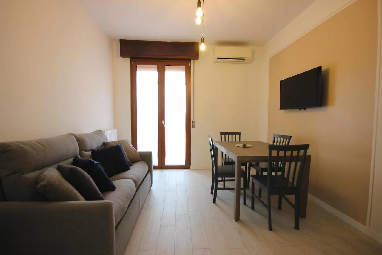 Case Vr Holiday 241 St Verona 0*,  İtalya