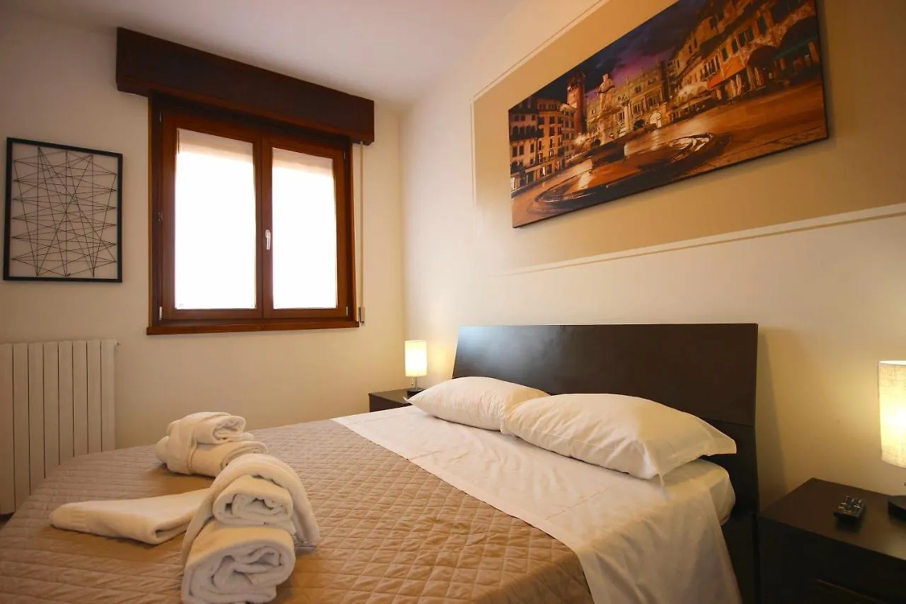 Daire Case Vr Holiday 241 St Verona İtalya
